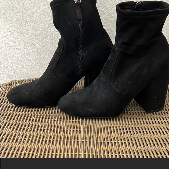 STEVE MADDEN SUEDE BOOTS sz 7.5 - Picture 2 of 10